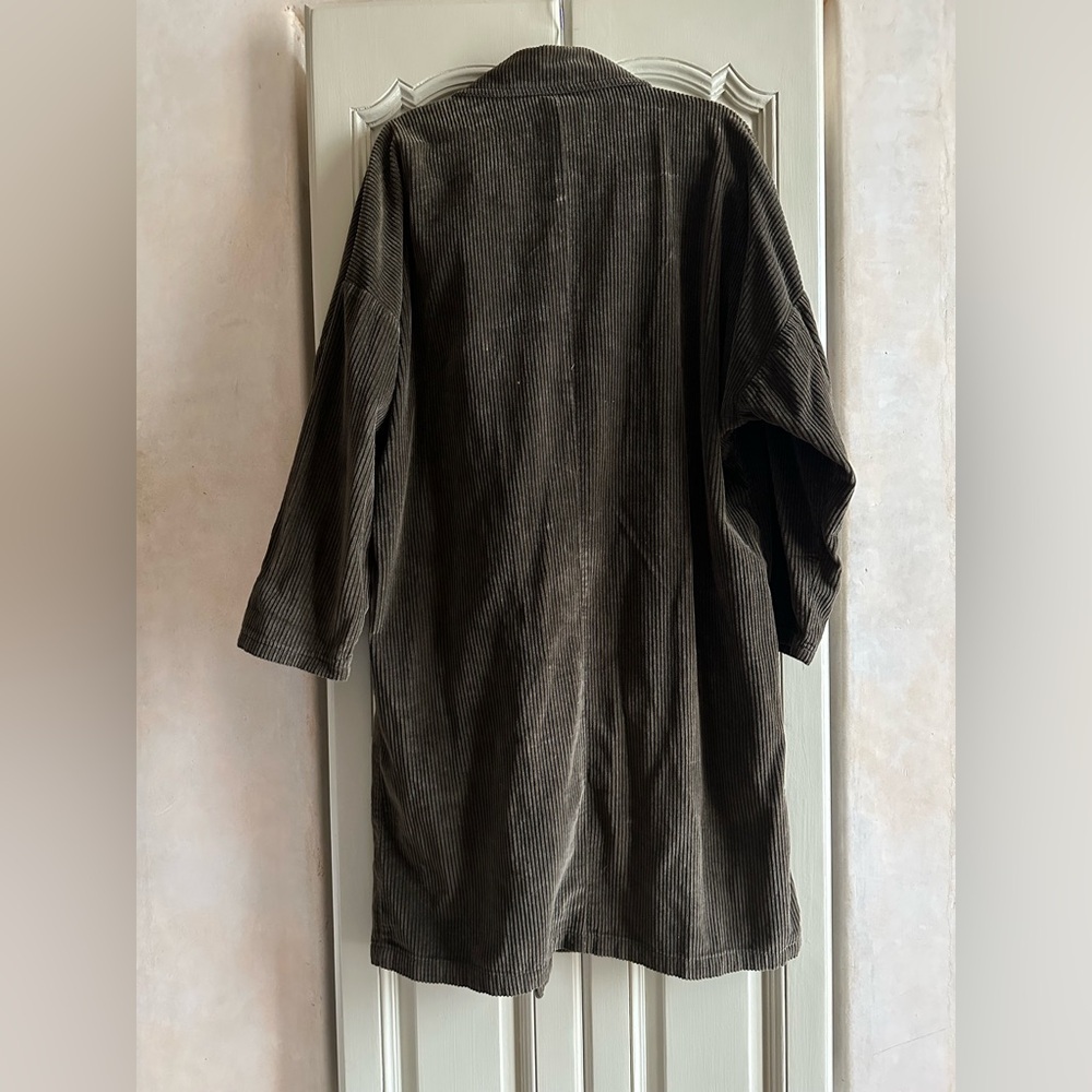 La Petite Étoile Women's Corduroy Long Coat - Picture 5 of 5